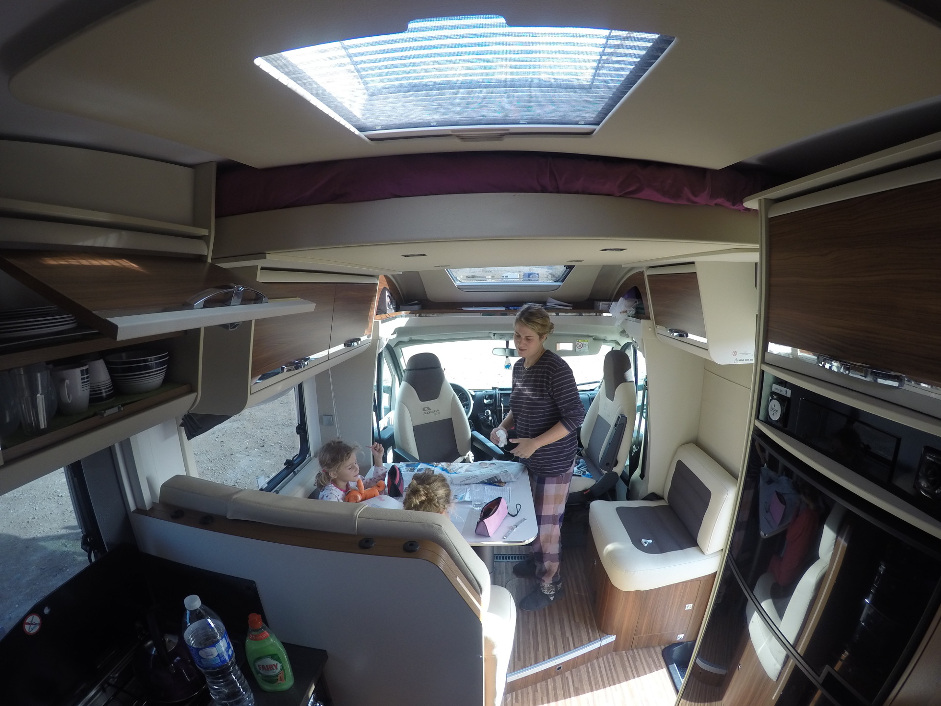 Salon Autocaravana Adria Matrix M670SL