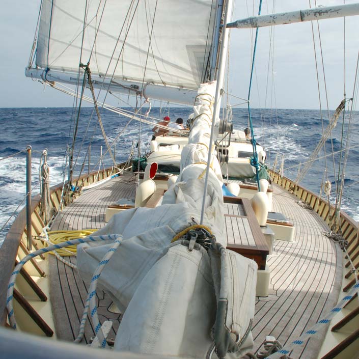 Patrón de Yate. Peregrina rumbo a Santa Cruz de Tenerife