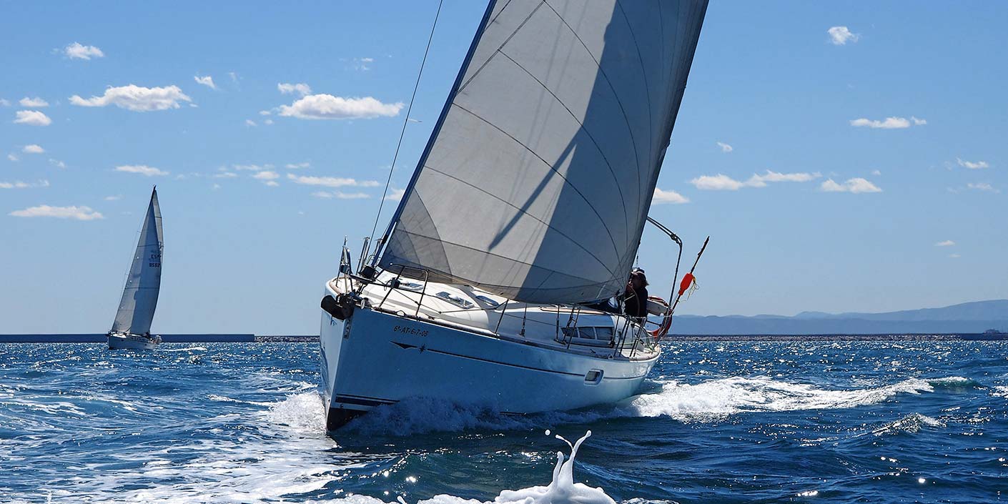 Prácticas de vela. Navegando mar con Albatros