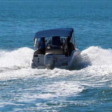 Prácticas de licencia de navegación a bordo de nuestro barco, Avante II