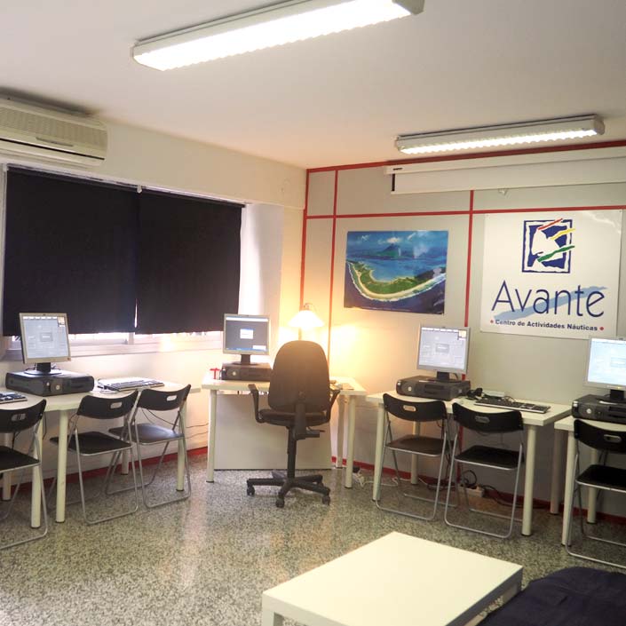 Instalaciones del Centro de Estudios y Actividades Náuticas Avante